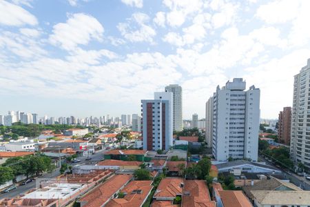 Apartamento à venda com 90m², 2 quartos e 2 vagasVaranda do quarto