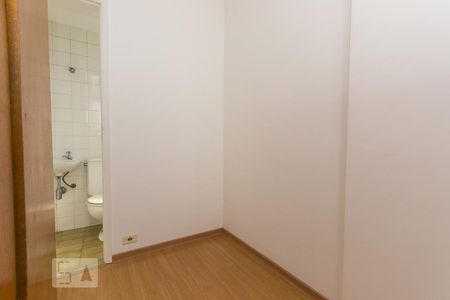 Apartamento à venda com 90m², 2 quartos e 2 vagasQuarto de serviço