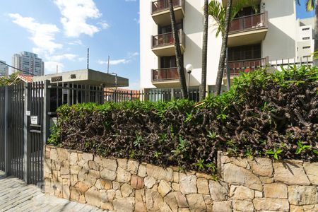 Apartamento à venda com 90m², 2 quartos e 2 vagasFachada