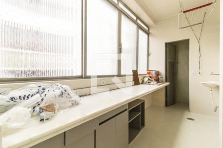 Área de serviço de apartamento para alugar com 2 quartos, 145m² em Vila Buarque, São Paulo
