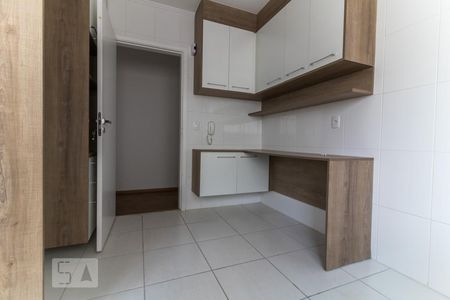 Apartamento para alugar com 105m², 3 quartos e 2 vagasCozinha