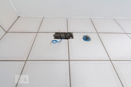 Banheiro social de apartamento para alugar com 2 quartos, 50m² em Chácara Inglesa, São Paulo
