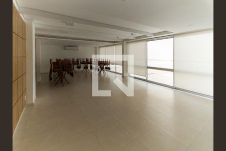 Apartamento para alugar com 100m², 2 quartos e 1 vaga Apartamento para alugar com 100m², 2 quartos e 1 vagaÁrea comum - Salão de festas