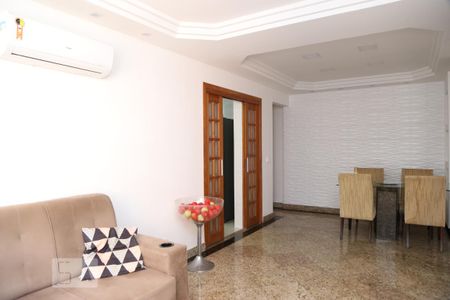 Sala de apartamento para alugar com 3 quartos, 85m² em Tijuca, Rio de Janeiro