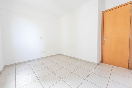 Apartamento para alugar com 58m², 2 quartos e 1 vagaQuarto 1