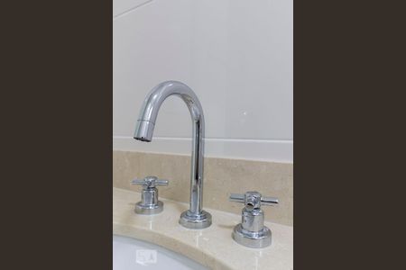 Apartamento à venda com 77m², 3 quartos e 2 vagasSuíte - Quarto 2