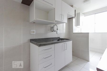 cozinha de apartamento para alugar com 2 quartos, 50m² em Butantã, São Paulo
