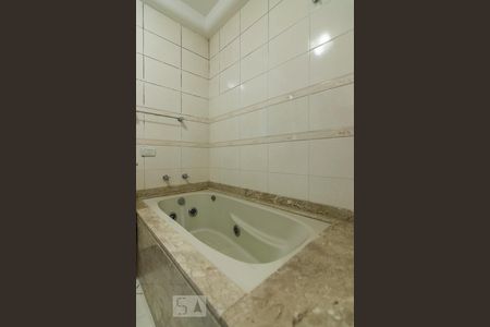 Banheira de apartamento para alugar com 3 quartos, 140m² em Baeta Neves, São Bernardo do Campo