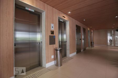 Apartamento para alugar com 49m², 1 quarto e 1 vagaElevadores
