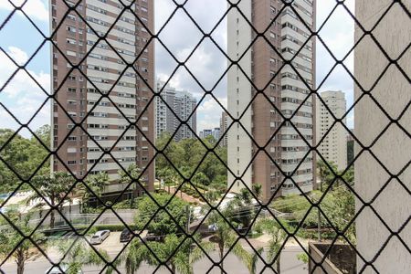 vista suíte  de apartamento para alugar com 3 quartos, 65m² em Vila Andrade, São Paulo