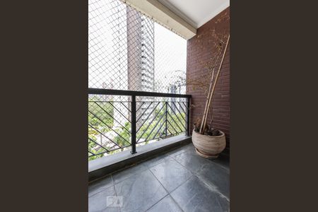 varanda de apartamento para alugar com 3 quartos, 65m² em Vila Andrade, São Paulo