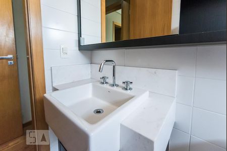 Apartamento para alugar com 92m², 1 quarto e 3 vagas Apartamento para alugar com 92m², 1 quarto e 3 vagasBanheiro 1 da Suíte