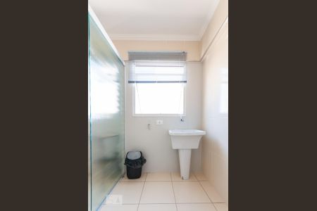 Lavanderia de apartamento para alugar com 1 quarto, 45m² em Cambuí, Campinas