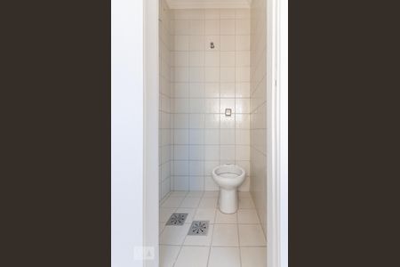 Apartamento para alugar com 45m², 1 quarto e 1 vaga Apartamento para alugar com 45m², 1 quarto e 1 vagaBanheiro de Serviço