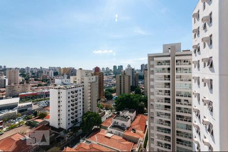 Vista Quarto Suíte de apartamento para alugar com 1 quarto, 45m² em Cambuí, Campinas
