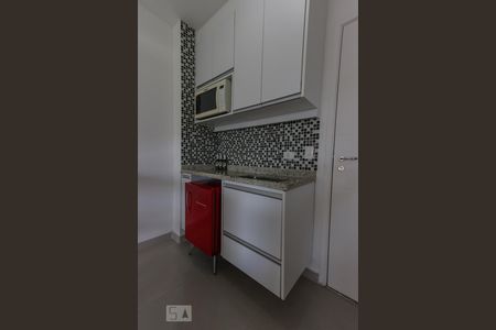 cozinha de kitnet/studio para alugar com 1 quarto, 40m² em Jardim Ampliação, São Paulo
