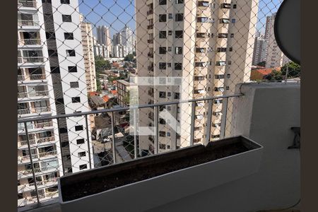 Sacada de apartamento para alugar com 3 quartos, 70m² em Vila Pompéia, São Paulo