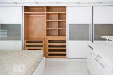 Apartamento à venda com 62m², 1 quarto e 1 vagaSuíte