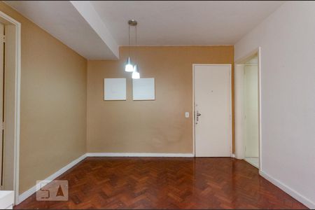 Sala de Jantar de apartamento para alugar com 2 quartos, 70m² em Jardim Botânico, Rio de Janeiro