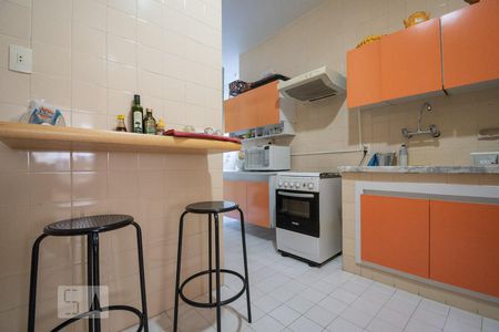 Apartamento à venda com 87m², 2 quartos e 1 vagaCozinha