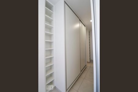 Suíte de apartamento para alugar com 1 quarto, 48m² em Jardim Goiás, Goiânia