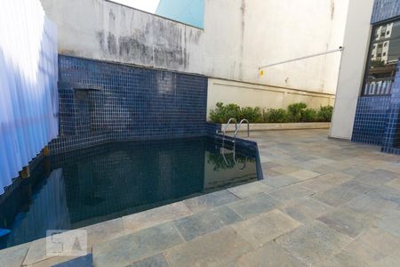 Apartamento à venda com 170m², 3 quartos e 4 vagasPiscina
