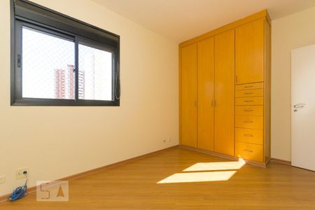 Apartamento à venda com 170m², 3 quartos e 4 vagasSuíte 1