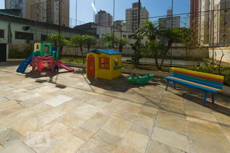 Apartamento à venda com 170m², 3 quartos e 4 vagasPlayground