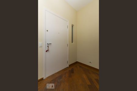 Apartamento à venda com 170m², 3 quartos e 4 vagasEntrada