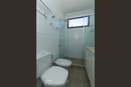 Apartamento à venda com 170m², 3 quartos e 4 vagasBanheiro da suíte 3