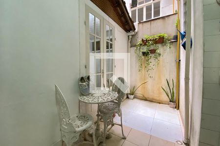 Apartamento para alugar com 96m², 3 quartos e sem vagaÁrea externa