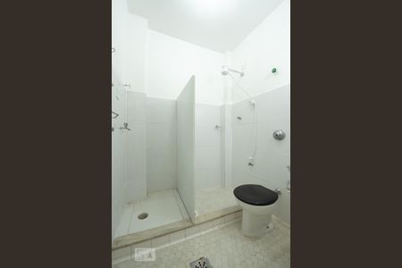 Banheiro de apartamento para alugar com 1 quarto, 34m² em Centro, Rio de Janeiro