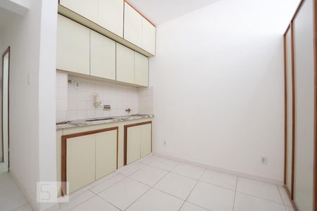 Sala e cozinha de apartamento à venda com 1 quarto, 34m² em Centro, Rio de Janeiro