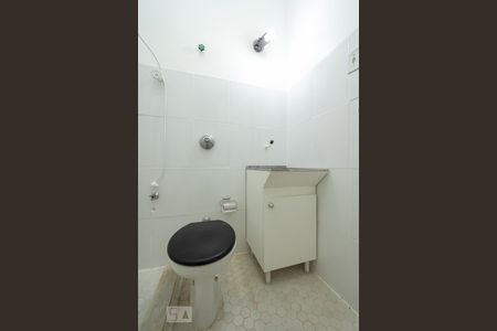 Banheiro de apartamento à venda com 1 quarto, 34m² em Centro, Rio de Janeiro