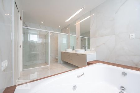 Apartamento à venda com 400m², 4 quartos e 2 vagasBanheiro da suíte 1