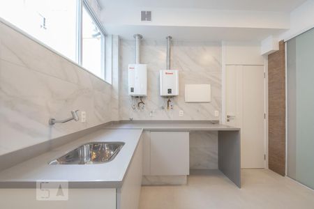 Apartamento à venda com 400m², 4 quartos e 2 vagasÁrea de serviço