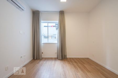 Apartamento à venda com 400m², 4 quartos e 2 vagasSuíte 2