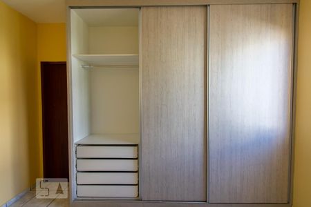 Apartamento à venda com 66m², 2 quartos e 1 vaga Apartamento à venda com 66m², 2 quartos e 1 vagaQuarto 2