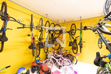 Apartamento para alugar com 44m², 2 quartos e 1 vaga Apartamento para alugar com 44m², 2 quartos e 1 vagaÁrea Comum - Bicicletário