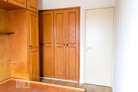 Quarto 1 de apartamento para alugar com 1 quarto, 50m² em Vila Mariana, São Paulo
