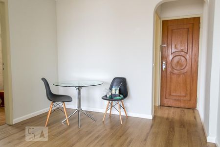 Sala de apartamento para alugar com 1 quarto, 50m² em Vila Mariana, São Paulo
