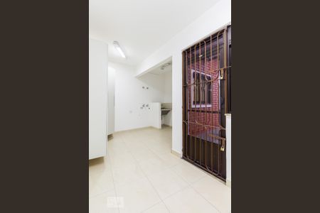 Casa à venda com 255m², 4 quartos e 2 vagasÁrea de serviço