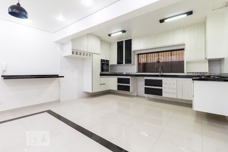 Casa à venda com 255m², 4 quartos e 2 vagasCozinha