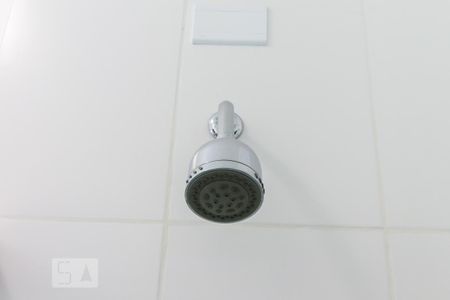 Casa à venda com 255m², 4 quartos e 2 vagasChuveiro