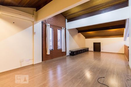 Casa à venda com 255m², 4 quartos e 2 vagasSalão superior