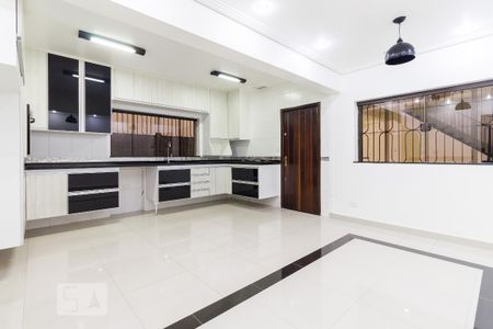 Casa à venda com 255m², 4 quartos e 2 vagasCozinha