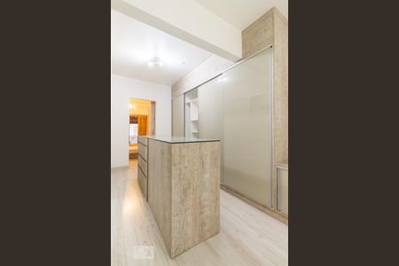 Casa à venda com 255m², 4 quartos e 2 vagasCloset da suíte 02