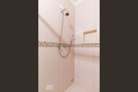 Casa à venda com 255m², 4 quartos e 2 vagasBanheiro