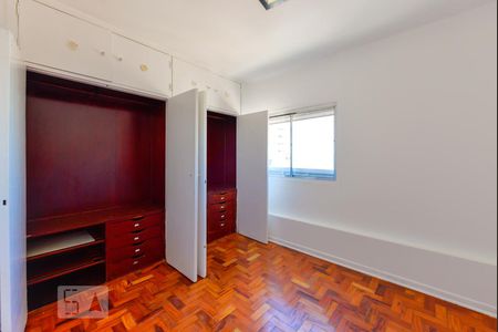 Quarto 1 de apartamento para alugar com 2 quartos, 70m² em Sumarezinho, São Paulo