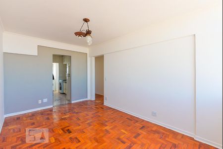 Sala de apartamento para alugar com 2 quartos, 70m² em Sumarezinho, São Paulo